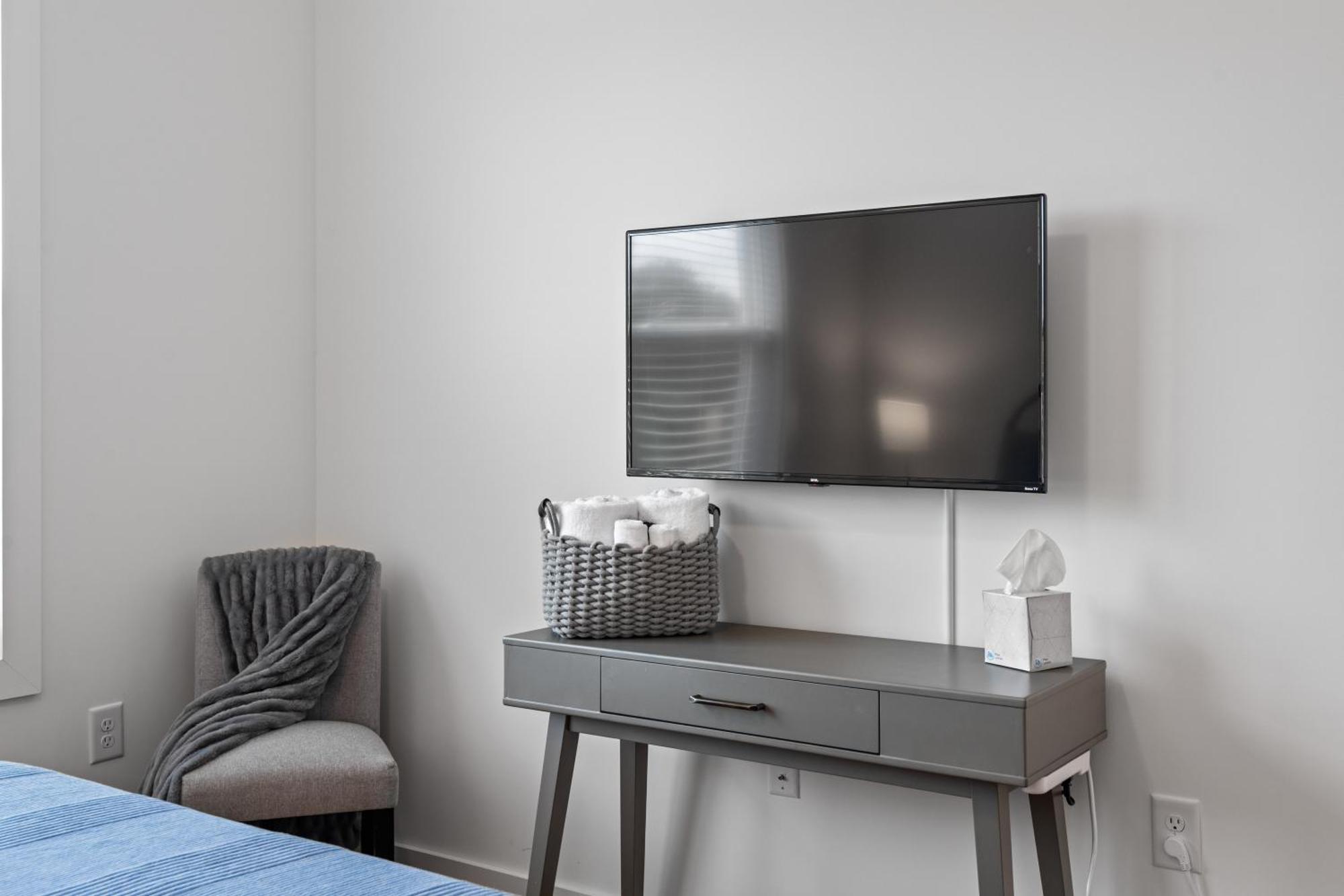 Charming Duplex Retreat In Old Town Manchester, Va Apartamento *